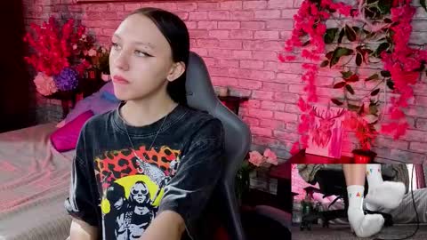 miss Ada online show from September 24, 7:18 am