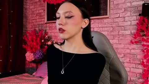 miss Ada online show from September 19, 6:12 am
