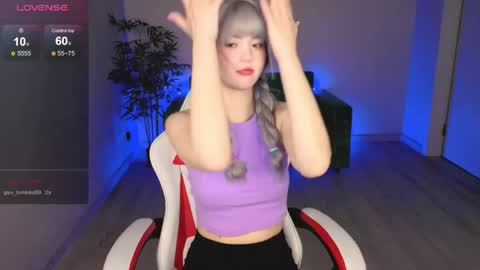 Adelina Pinky online show from May 26, 5:51 am