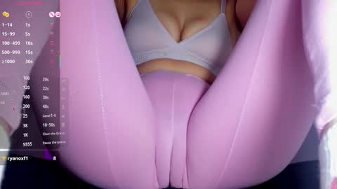 adelinaconte1 online show from December 20, 12:09 pm