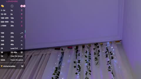 adelinaconte1 online show from November 23, 12:13 am