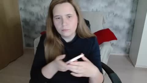 adelinalawson online show from April 21, 11:28 am