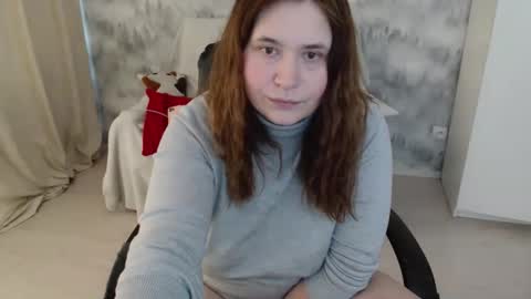 adelinalawson online show from February 24, 10:25 am