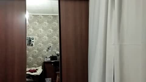 Anna online show from January 17, 3:19 pm