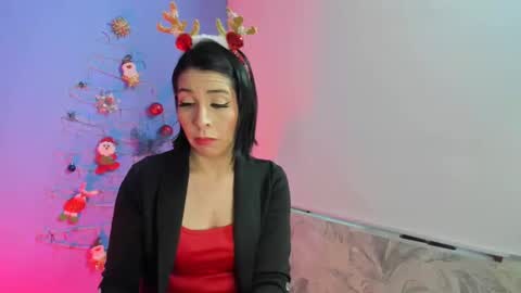 Adelle online show from December 29, 11:18 am