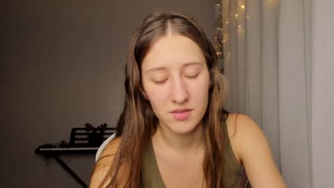 Adell online show from December 20, 10:32 pm