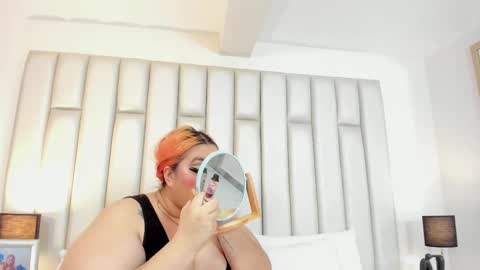 ANDREA PEREZ online show from October 21, 12:31 pm