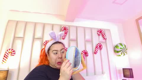 ANDREA PEREZ online show from December 18, 11:59 am