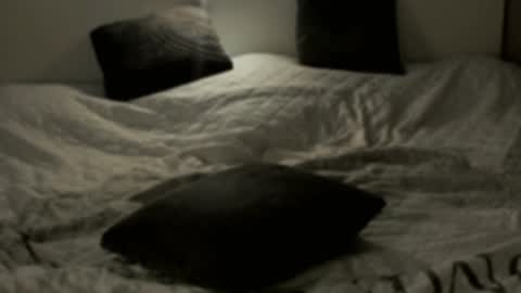 Victoria online show from February 5, 2:05 pm