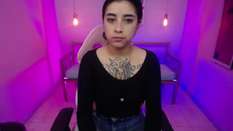 Adri  online show from April 4, 12:26 pm