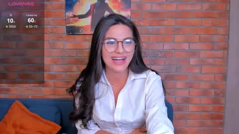 Snapshot of adriana1_ chatting on October 15, 11:40 pm Adriana online show from October 15, 11:40 pm
