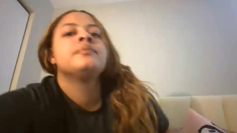 Princess Adri online show from April 21, 1:42 am