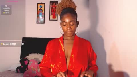 Snapshot of adrianacampbell chatting on October 19, 5:53 am Adriana online show from October 19, 5:53 am