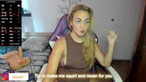 Adriana Paredes  online show from March 20, 1:05 pm