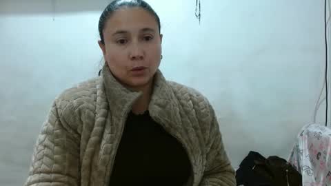 Snapshot of adrianatellez chatting on October 9, 10:47 pm Adriana Tellez online show from October 9, 10:47 pm