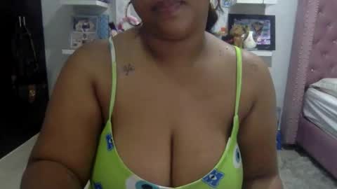 adulce_20 online show from March 5, 5:47 am