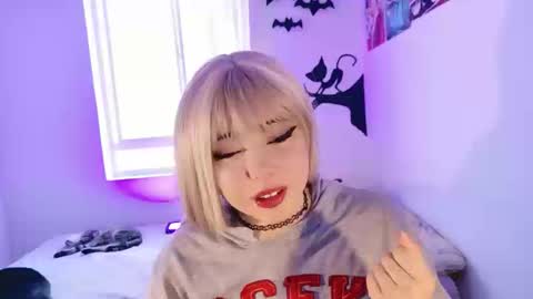 Snapshot of aegon_526 chatting on September 22, 2:04 pm Arieyara online show from September 22, 2:04 pm