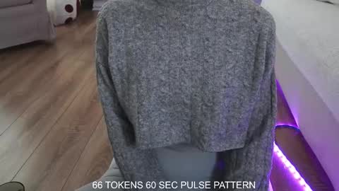 Snapshot of aelia_anara chatting on February 23, 7:28 am Aelia online show from February 23, 7:28 am