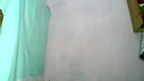 aelyaa online show from May 16, 4:17 pm