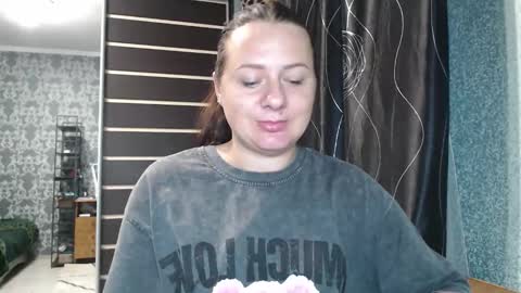 afi_black_coffee online show from October 9, 8:40 am