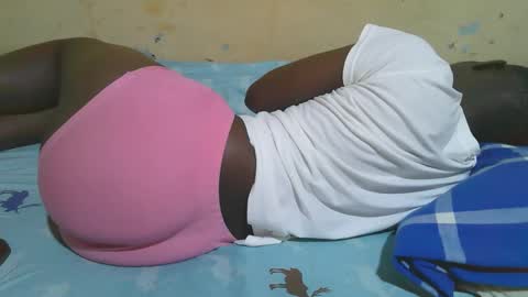 african_pussy2 online show from October 24, 8:32 am