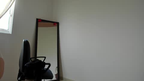 Lorena online show from February 4, 2:42 pm