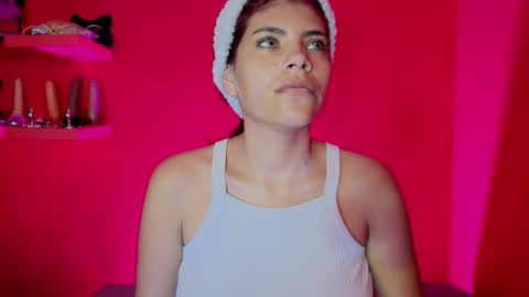 afroditamoore online show from October 21, 3:21 am