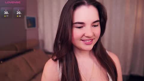 Lana  1800 - 0330 UTC   Mia 0700- 1630 UTC online show from February 19, 6:10 pm