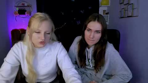 Snapshot of agata_bonbon chatting on October 17, 8:39 am agata bonbon online show from October 17, 8:39 am