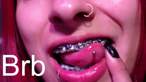 Agata Collinss online show from October 31, 6:15 am