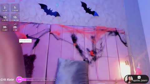 agatha_jener online show from October 1, 11:59 am