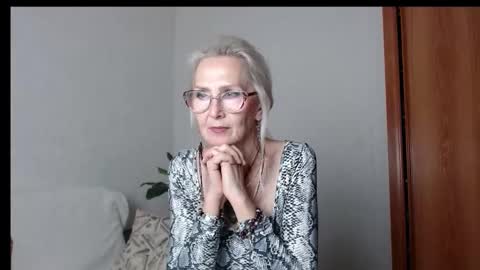 Snapshot of agatha_moore_ chatting on September 17, 2:15 pm Agatha online show from September 17, 2:15 pm