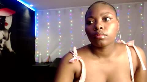 Snapshot of agatha_prime chatting on October 5, 6:35 pm CAROLINA online show from October 5, 6:35 pm