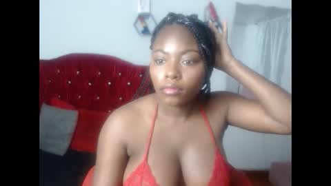 Snapshot of agatha_prime chatting on December 31, 12:15 pm CAROLINA online show from December 31, 12:15 pm