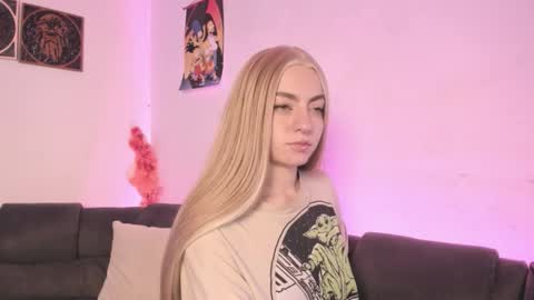 Camila     2 online show from November 5, 11:21 pm