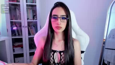 agathablair4 online show from June 22, 12:24 pm