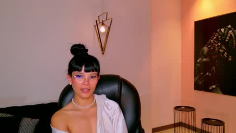 Agatha online show from December 22, 11:19 pm