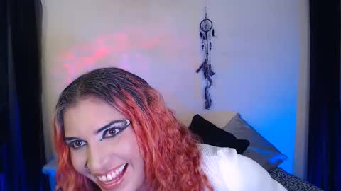 Snapshot of agathatenebris chatting on October 16, 7:05 pm Agatha Tenebris online show from October 16, 7:05 pm