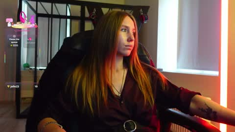 Agelina Lilly Laura online show from October 12, 2:08 pm