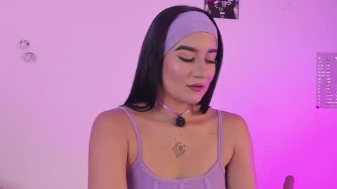 Snapshot of aggie_swett chatting on September 25, 9:23 pm Maggie online show from September 25, 9:23 pm