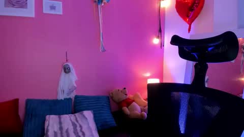 Snapshot of agnes_21 chatting on October 11, 2:53 pm ines online show from October 11, 2:53 pm