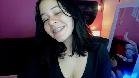 Snapshot of agnes_21 chatting on October 15, 2:30 pm ines online show from October 15, 2:30 pm