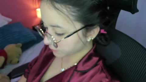 Snapshot of agnes_21 chatting on September 22, 1:09 pm ines online show from September 22, 1:09 pm