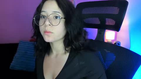 Snapshot of agnes_21 chatting on September 27, 2:57 pm ines online show from September 27, 2:57 pm