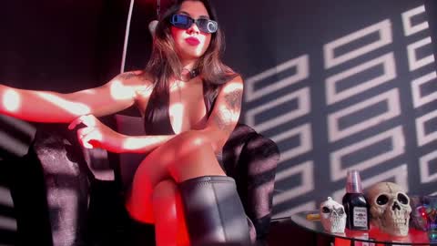 Snapshot of agnes_jones chatting on December 18, 9:40 pm agnes_jones online show from December 18, 9:40 pm