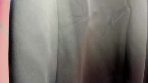 Snapshot of agnes_jones chatting on October 16, 9:39 pm agnes_jones online show from October 16, 9:39 pm