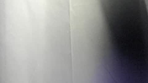 Snapshot of agnes_jones chatting on October 20, 9:07 pm agnes_jones online show from October 20, 9:07 pm