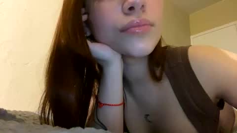 Agnes online show from February 18, 3:33 pm