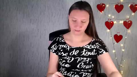 Snapshot of agnete_ chatting on February 4, 4:48 am encyclopedia of naughty online show from February 4, 4:48 am