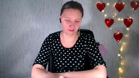 Snapshot of agnete_ chatting on February 13, 2:56 am encyclopedia of naughty online show from February 13, 2:56 am